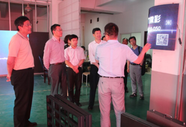 常州大學黨委浦玉忠、副校長芮國強，常州市政協副主席、三會會長顧森賢，常州市中小企業促進中心主任胥加祥等領導來我司參觀考察